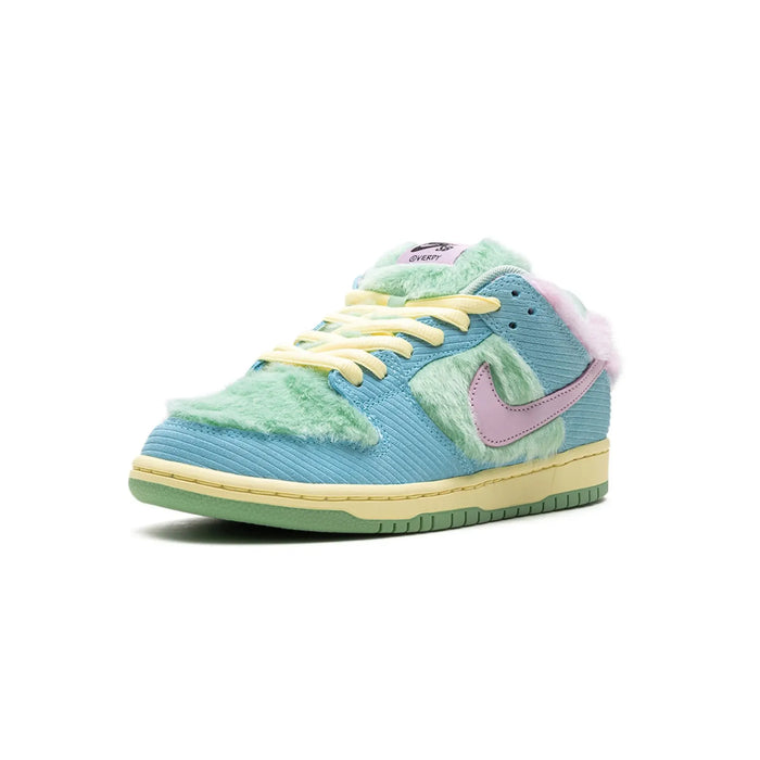 Nike SB Dunk Low Verdy Visty