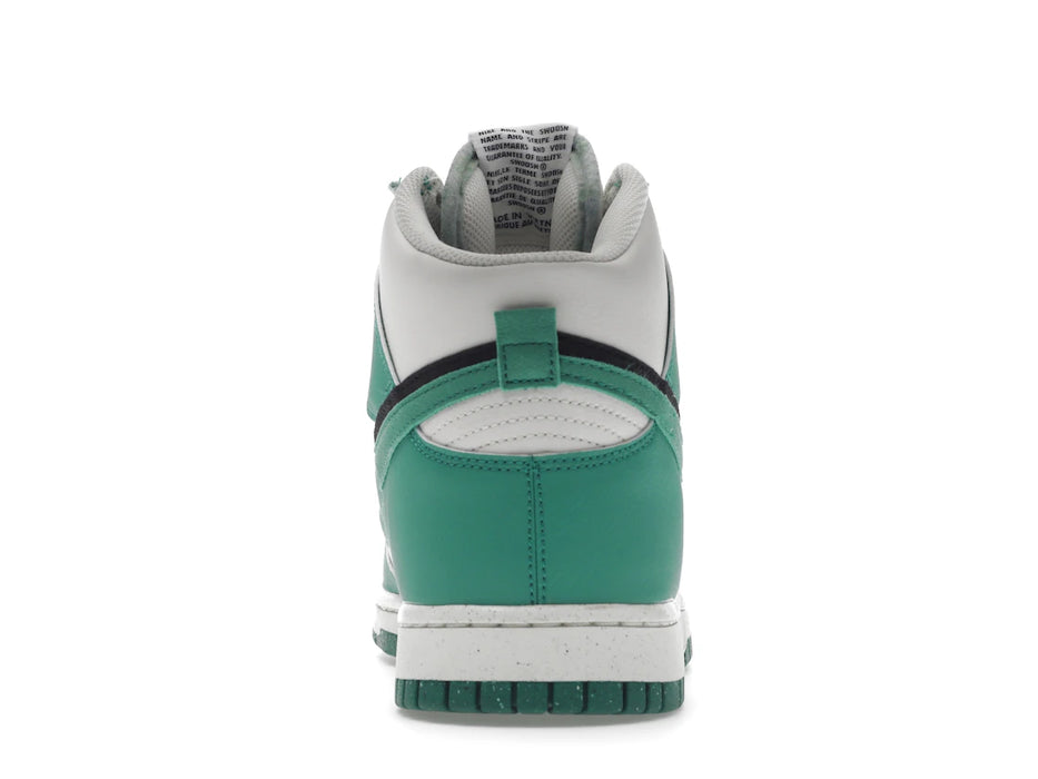 Nike Dunk High SE Stadium Green