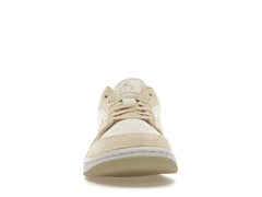 Jordan 1 Low SE Team Gold (Women's)