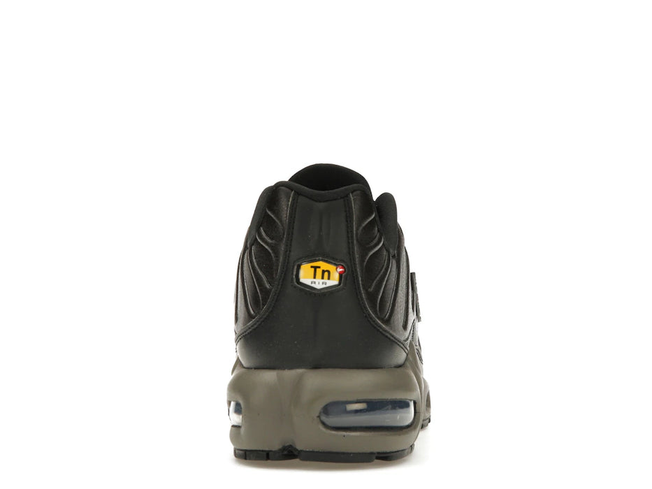 Nike Air Max Plus Premium Paris