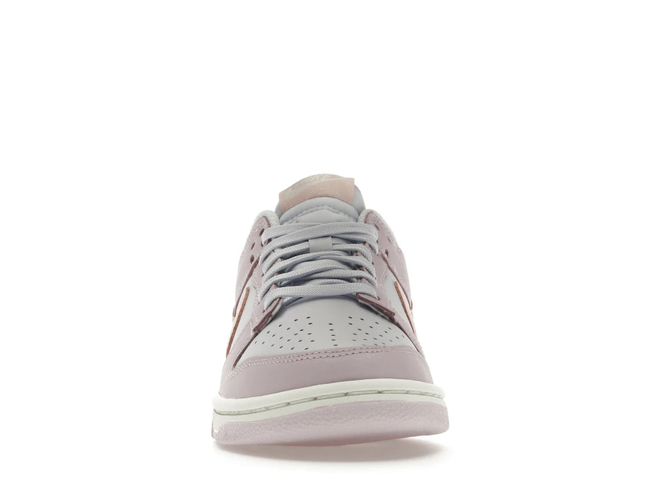 Nike Dunk Low Easter (Women's)