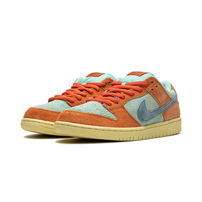 Nike SB Dunk Low Orange Emerald Rise