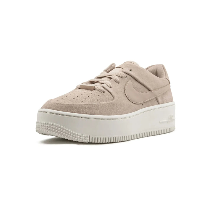 Nike air force hotsell 1 sage low particle